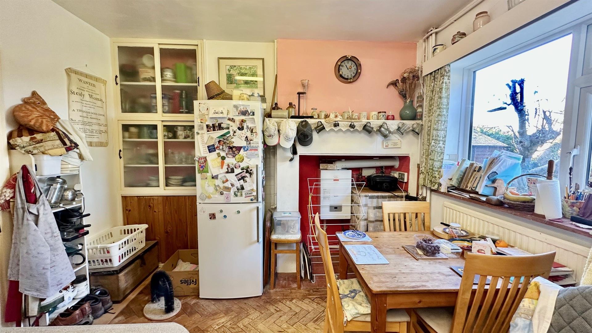 Cooden Drive, Cooden, Bexhill-On-Sea